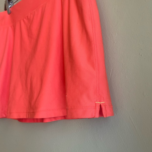 Salmon Colored Nike Skort - Picture 3 of 8